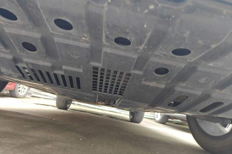 Used CHANGAN OSHAN X5 2021 1.5T DCT Prestige Edition Chassis Front