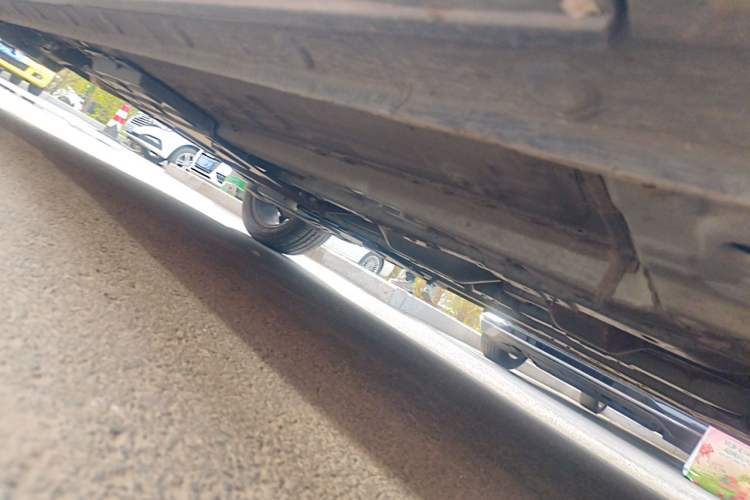 Used CHANGAN OSHAN X5 2021 1.6L CVT Comfort Model Chassis Front Right