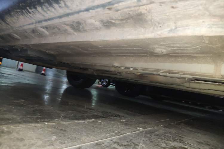 Used CHANGAN OSHAN X5 2021 1.5T DCT Prestige Edition Chassis Front Right
