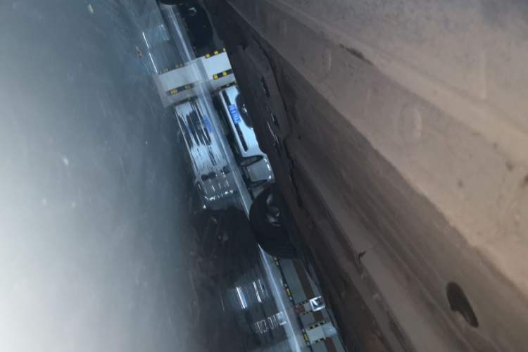 Used CHANGAN OSHAN X5 2021 1.5T DCT Flagship Edition Chassis Front Right