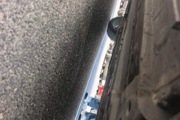 Used CHANGAN OSHAN X5 2021 1.6L CVT Luxury Model Chassis Front Right