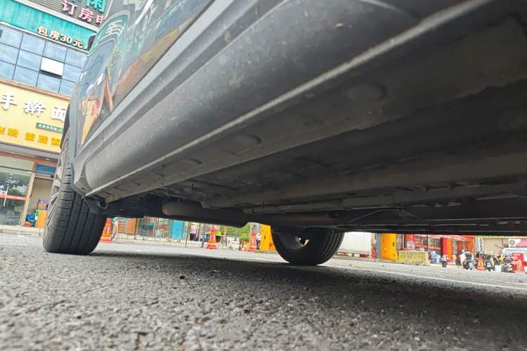 Used CHANGAN OSHAN X5 2021 1.5T DCT Prestige Edition Chassis Front Right