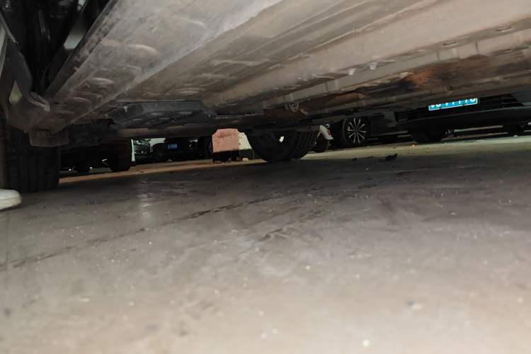 Used CHANGAN OSHAN X5 2021 1.5T DCT Luxury Edition Chassis Front Right