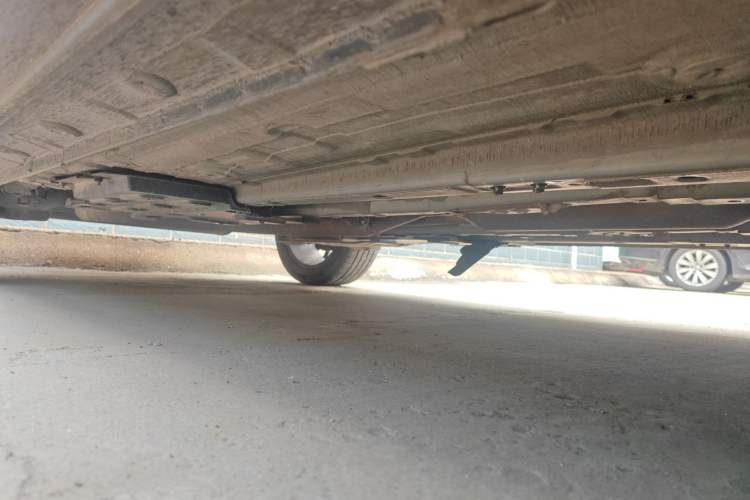 Used CHANGAN OSHAN X5 2021 1.5T DCT Prestige Edition Chassis Front Right
