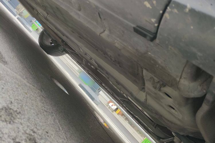 Used CHANGAN OSHAN X5 2021 1.5T DCT Prestige Edition Chassis Front Right
