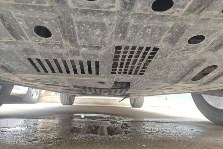 Used CHANGAN OSHAN X5 2021 1.5T DCT Prestige Edition Chassis Front