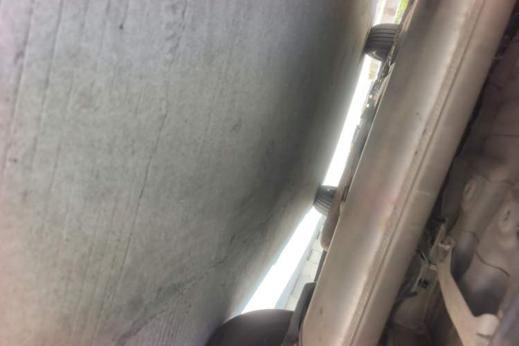 Used CHANGAN OSHAN X5 2021 1.5T DCT Prestige Edition Chassis Rear