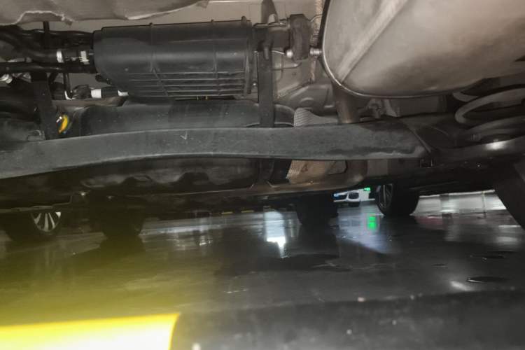 Used CHANGAN OSHAN X5 2021 1.6L CVT Comfort Model Chassis Rear