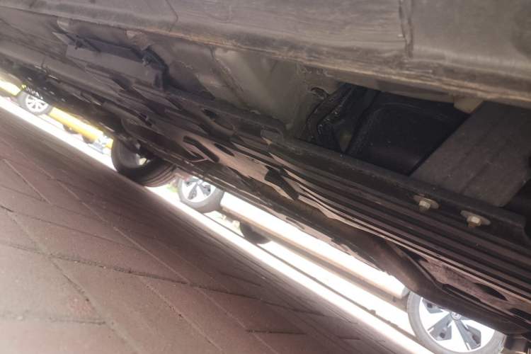 Used CHANGAN OSHAN X5 2021 1.5T DCT Flagship Edition Chassis Rear Left