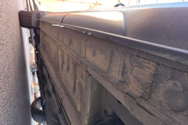 Used CHANGAN OSHAN X5 2021 1.6L CVT Luxury Model Chassis Rear Left