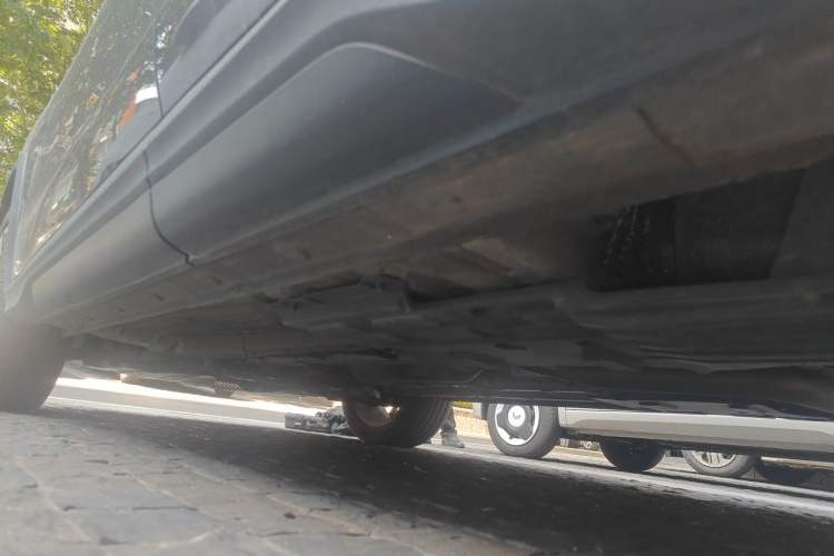 Used CHANGAN OSHAN X5 2021 Revised Version 1.5T DCT Luxury Edition Chassis Rear Left