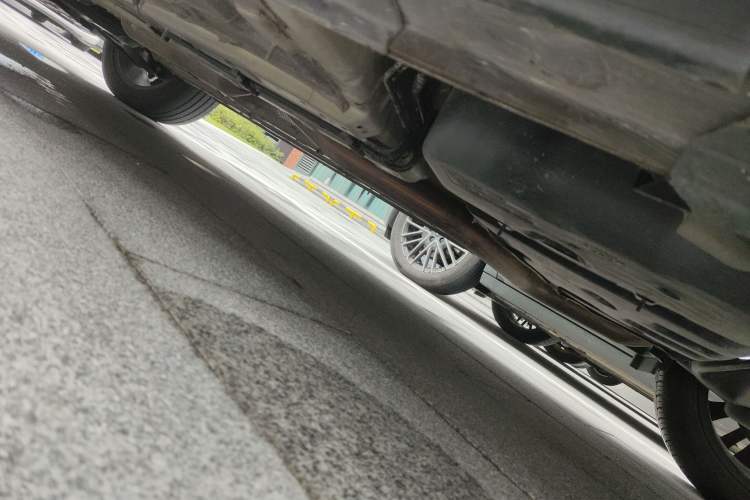 Used CHANGAN OSHAN X5 2021 1.5T DCT Prestige Edition Chassis Rear Left