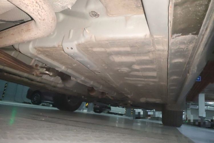 Used CHANGAN OSHAN X5 2021 1.6L CVT Luxury Model Chassis Rear Right