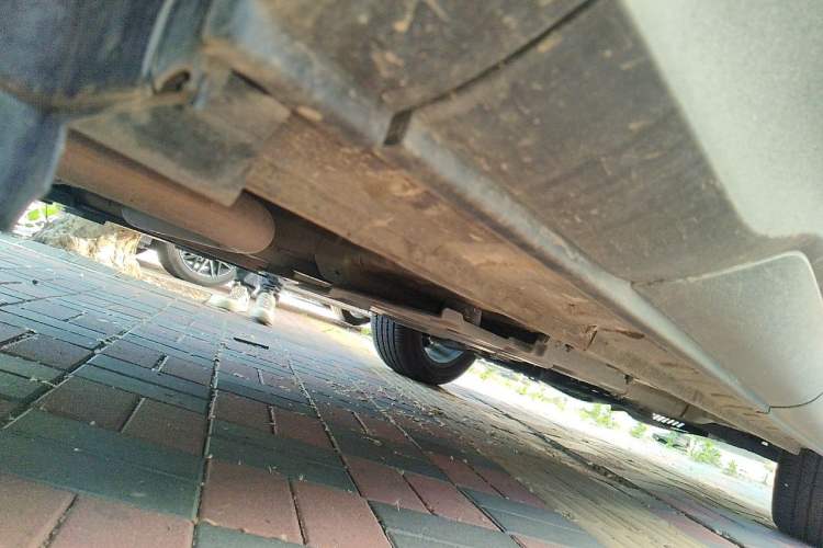 Used CHANGAN OSHAN X5 2021 1.6L CVT Luxury Model Chassis Rear Right