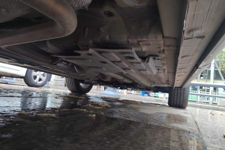 Used CHANGAN OSHAN X5 2021 1.6L CVT Luxury Model Chassis Rear Right