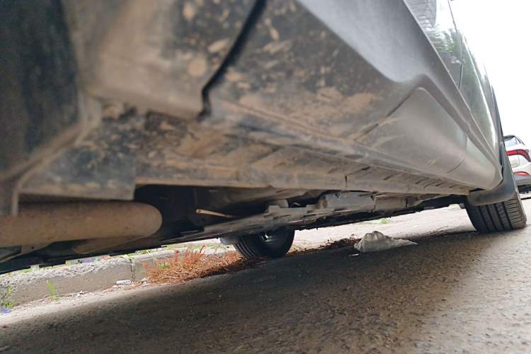 Used CHANGAN OSHAN X5 2021 1.6L CVT Luxury Model Chassis Rear Right