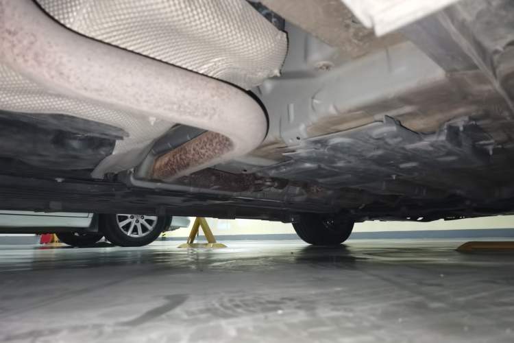 Used CHANGAN OSHAN X5 2021 1.5T DCT Luxury Edition Chassis Rear Right