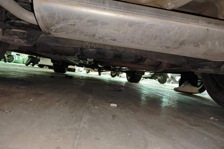Used CHANGAN OSHAN X5 2021 1.5T DCT Luxury Edition Chassis Rear