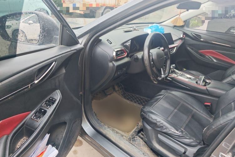 Used CHANGAN OSHAN X5 2021 1.5T DCT Luxury Edition Driver Seat