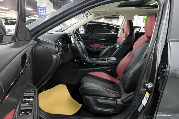 Used CHANGAN OSHAN X5 2021 1.5T DCT Prestige Edition Driver Seat