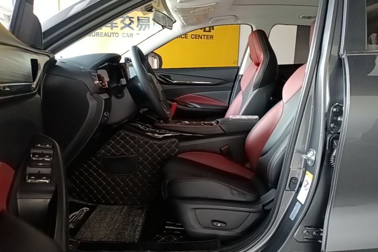 Used CHANGAN OSHAN X5 2021 1.5T DCT Flagship Edition Driver Seat