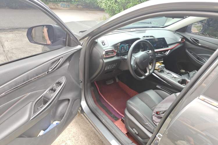 Used CHANGAN OSHAN X5 2021 1.5T DCT Flagship Edition Driver Seat