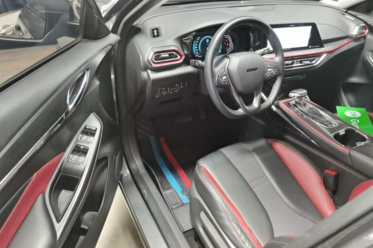 Used CHANGAN OSHAN X5 2021 1.5T DCT Prestige Edition Driver Seat