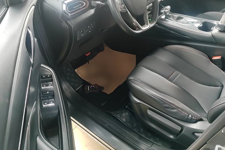 Used CHANGAN OSHAN X5 2021 1.6L CVT Comfort Model Driver Seat