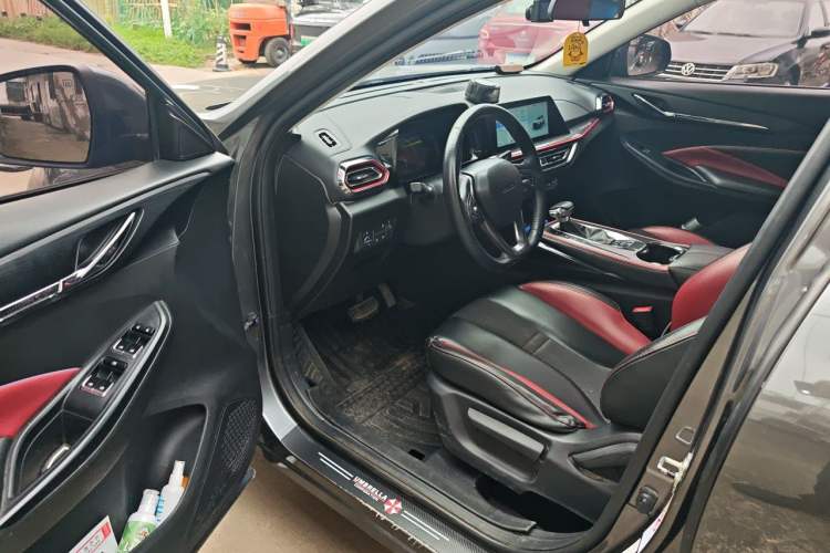Used CHANGAN OSHAN X5 2021 1.5T DCT Prestige Edition Driver Seat