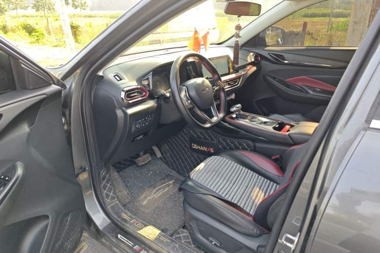 Used CHANGAN OSHAN X5 2021 1.5T DCT Flagship Edition Driver Seat