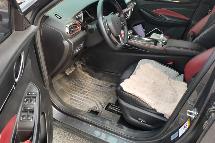 Used CHANGAN OSHAN X5 2021 1.5T DCT Flagship Edition Driver Seat