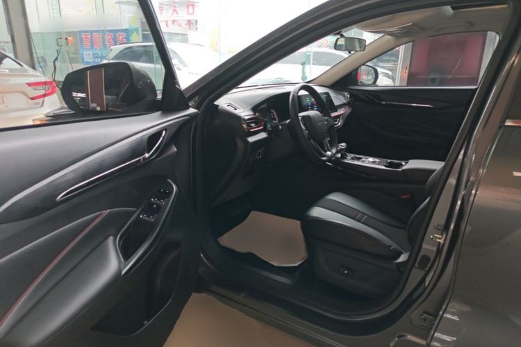 Used CHANGAN OSHAN X5 2021 1.5T DCT Flagship Edition Driver Seat