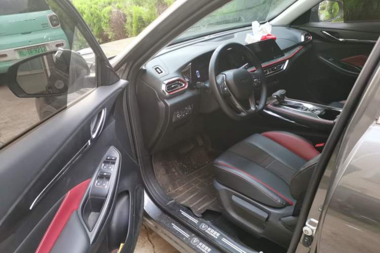 Used CHANGAN OSHAN X5 2021 1.5T DCT Prestige Edition Driver Seat