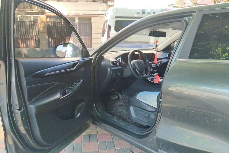 Used CHANGAN OSHAN X5 2021 1.6L CVT Luxury Model Driver Seat