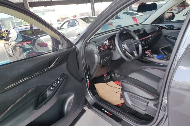 Used CHANGAN OSHAN X5 2021 1.5T DCT Prestige Edition Driver Seat