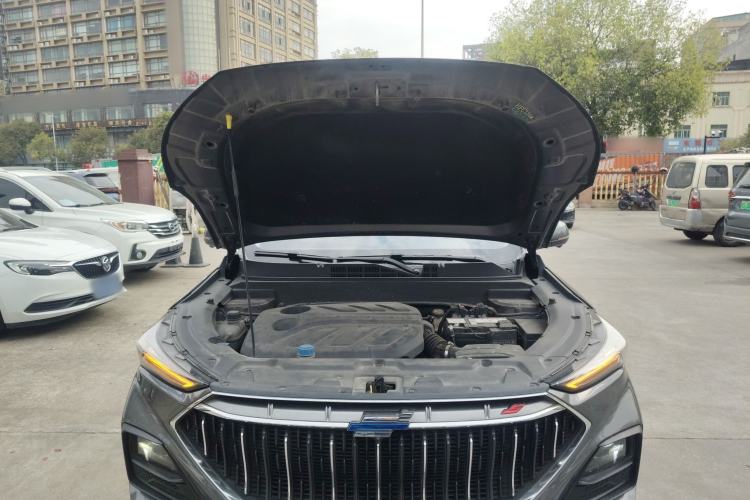 Used CHANGAN OSHAN X5 2021 1.5T DCT Flagship Edition Engine Bay