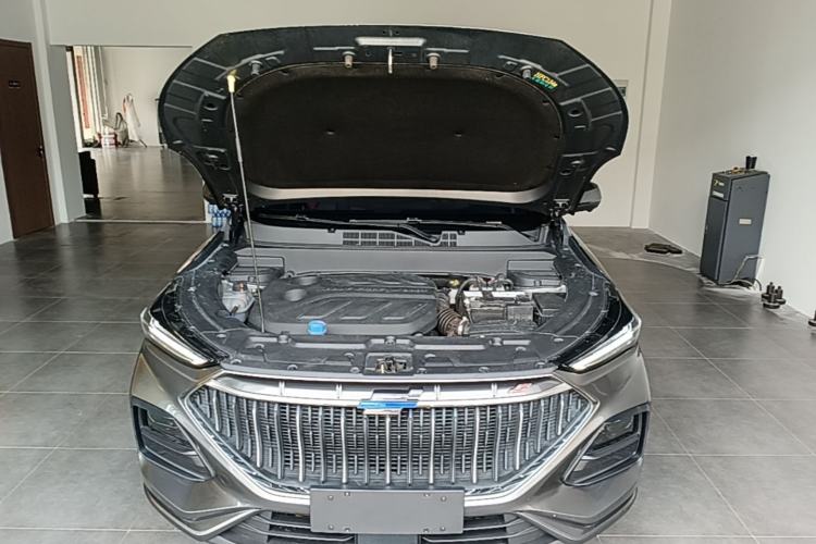 Used CHANGAN OSHAN X5 2021 1.5T DCT Flagship Edition Engine Bay
