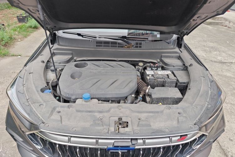 Used CHANGAN OSHAN X5 2021 1.5T DCT Flagship Edition Engine Bay