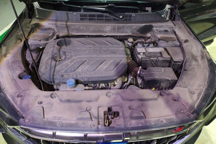 Used CHANGAN OSHAN X5 2021 1.5T DCT Prestige Edition Engine Bay