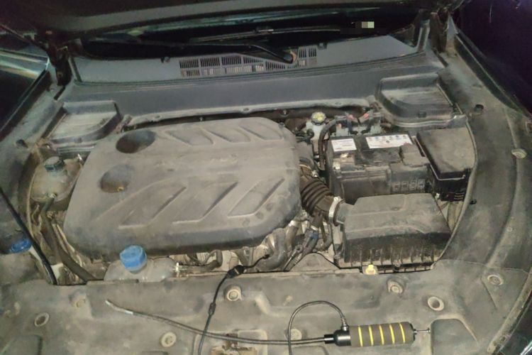 Used CHANGAN OSHAN X5 2021 1.5T DCT Prestige Edition Engine Bay