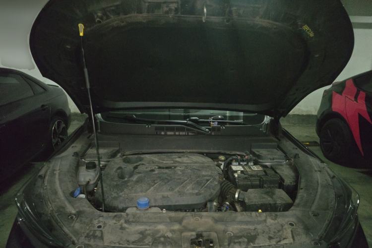 Used CHANGAN OSHAN X5 2021 1.5T DCT Prestige Edition Engine Bay