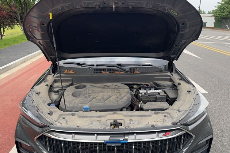 Used CHANGAN OSHAN X5 2021 1.5T DCT Flagship Edition Engine Bay