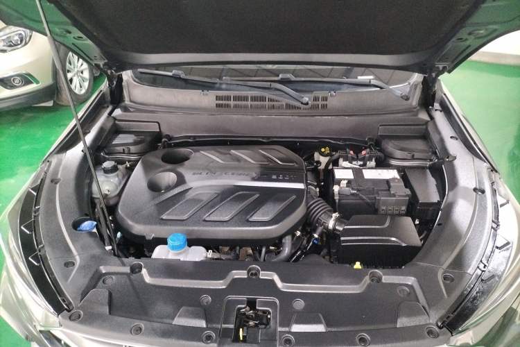 Used CHANGAN OSHAN X5 2021 1.5T DCT Flagship Edition Engine Bay