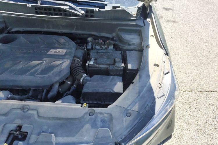 Used CHANGAN OSHAN X5 2021 1.5T DCT Luxury Edition Engine Bay Left