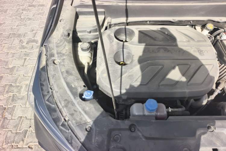 Used CHANGAN OSHAN X5 2021 1.5T DCT Prestige Edition Engine Bay Right