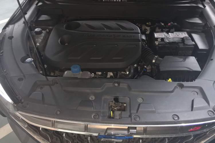 Used CHANGAN OSHAN X5 2021 1.5T DCT Flagship Edition Engine Bay Right