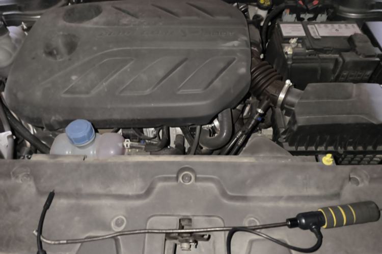 Used CHANGAN OSHAN X5 2021 1.5T DCT Prestige Edition Engine Bay