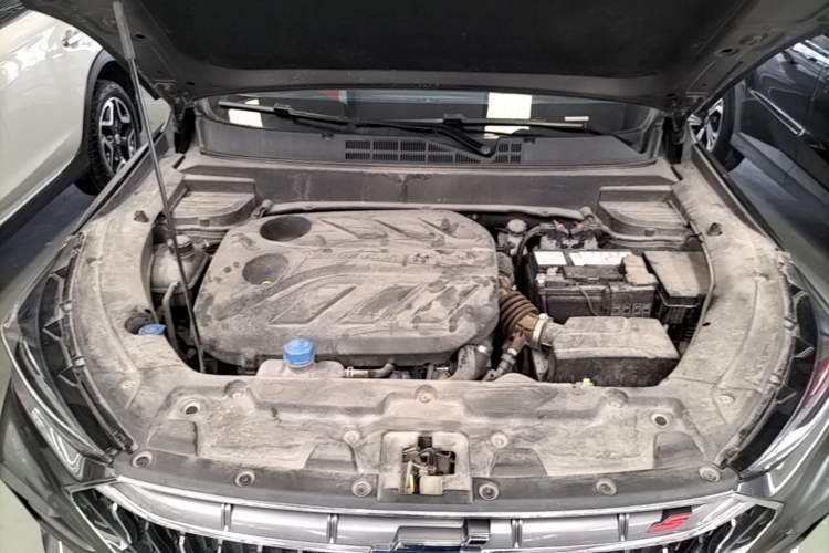 Used CHANGAN OSHAN X5 2021 1.5T DCT Flagship Edition Engine Bay