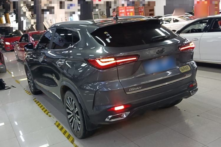 Used CHANGAN OSHAN X5 2021 1.5T DCT Prestige Edition Exterior 2