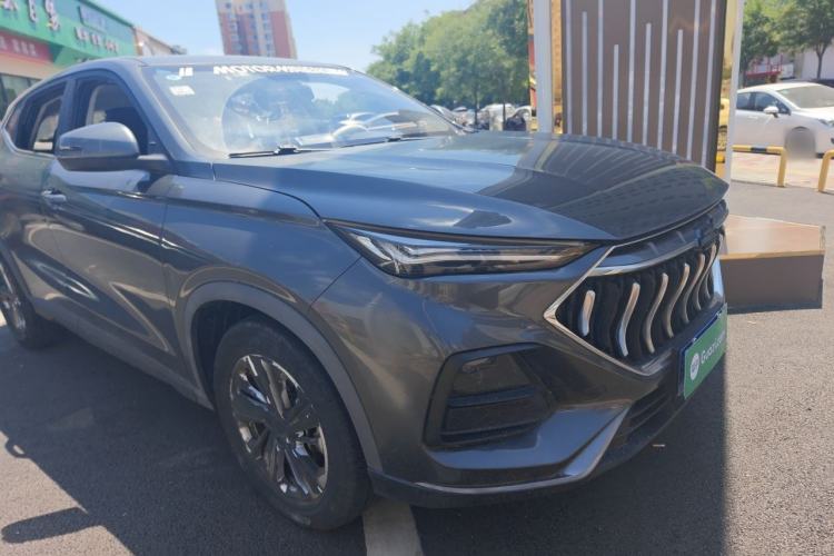 Used CHANGAN OSHAN X5 2021 1.6L CVT Luxury Model Exterior 2